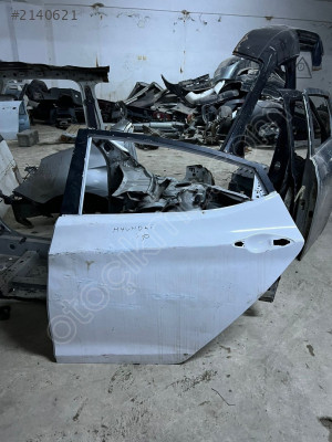 Hyundai i30 sol arka kapı Çıkma