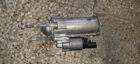 Mercedes C 205 ŞARJ DİNAMOSU DİZEL