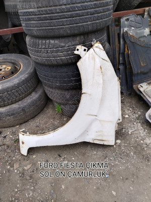 FORD FİESTA ÇIKMA SOL ÖN ÇAMURLUK