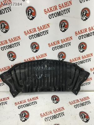 Toyota Yaris MOTOR KAPUT MUHAZASI  Çıkma Parça