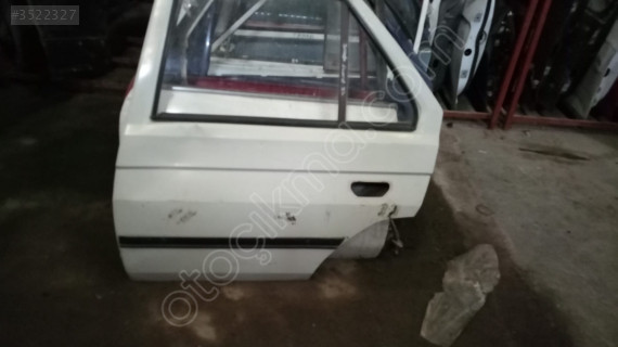 Skoda fabia sol arka kapı  1998