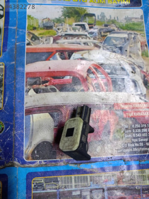 AM5T. 14B342-AA Ford Focus 1 ön darbe sensörü