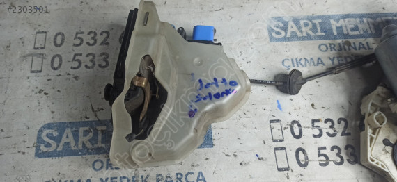 ÇIKMA VW JETTA SOL ARKA KAPI KİLİDİ