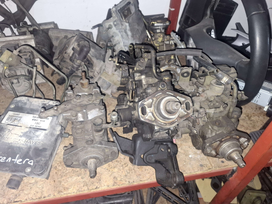 ÖZMEN OPEL CORSA B MAZOT POMPASI 1.7 1.5
