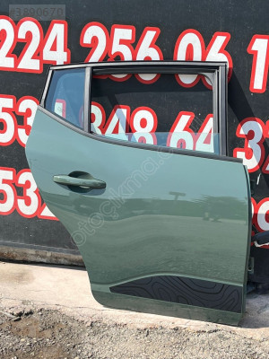 Dacia sandero stepway sağ arka kapı