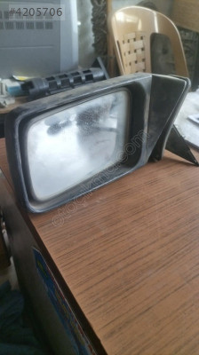 83 - 85 Honda Accord  sol ayna 01*8303