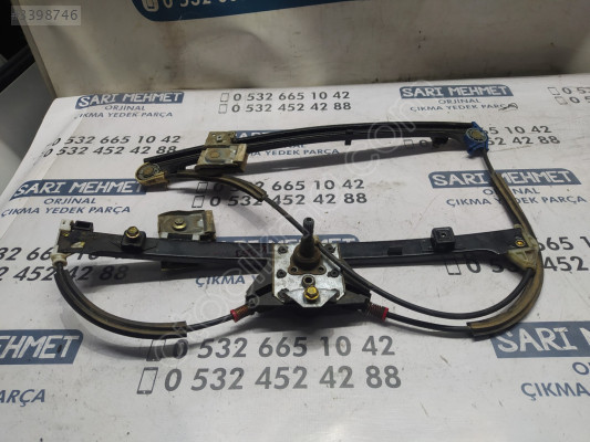 ÇIKMA VW POLO CLASSİC ESKİ KASA CADDY SAĞ ÖN CAM KRİKOSU K-363