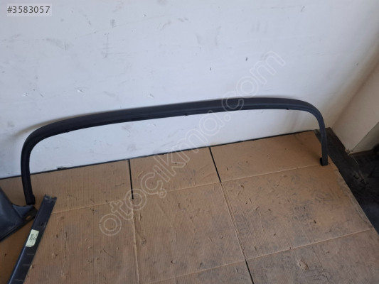 Renault megan 1 ön tampon spoyleri 7700429567