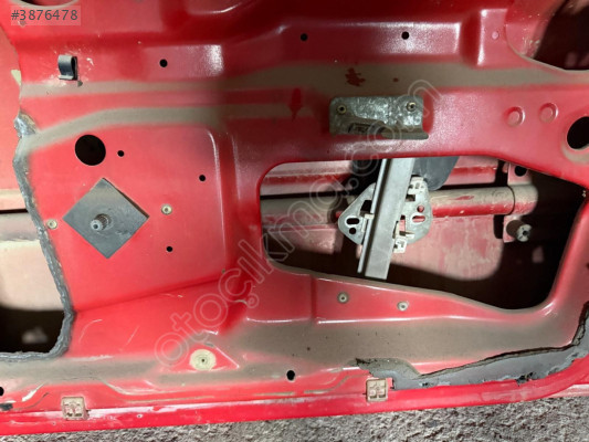 FORD ESCORT SAĞ ÖN KAPI CAM KRİKOSU MANUEL 95-00 MODEL