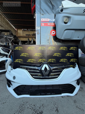 2023 Renault Megane 4.5 Ön Tampon Dolu Cıkma Temiz