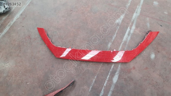 seat leon ön tampon cıtası 20/24 sefalılar oto cıkma