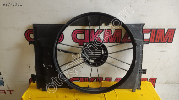 A2035001793 MERCEDES CLK W203 FAN ÇERÇEVESİ