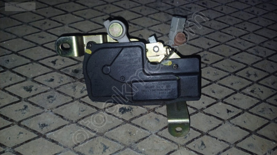 2002-2006 Honda CR-V Hatch Bagaj Kapağı Arka Cam Kilidi