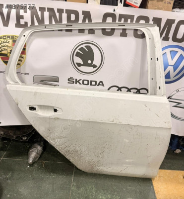 VW GOLF 7 SAĞ ARKA KAPI ÇIKMA ORJİNAL 2012 - 2020