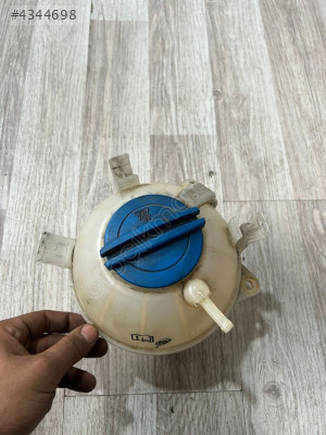 VOLKSWAGEN GOLF 5 RADYATÖR YEDEK SU DEPOSU 1K0121407