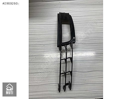 Audi A6 2009-2011 Ön Sol Sis Fari Çerçevesi Izgarasi 4F0807681N