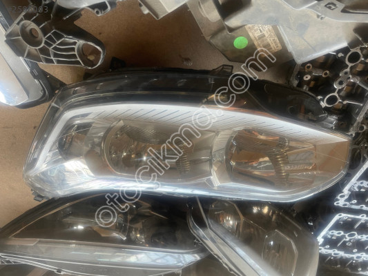 Citroen c5 sol ön far lambası