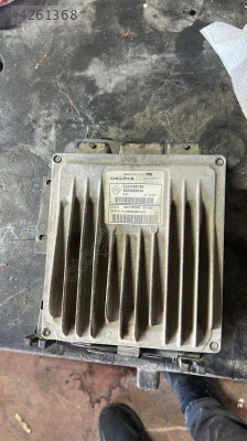 RENAULT MEGANE 2 ÇIKMA ORJİNAL GARANTİLİ MOTOR BEYNİ