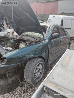 Volkswagen Polo classic sol ön kapı