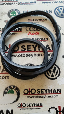 2GM867913 T-cross arka sol kapı lastiği