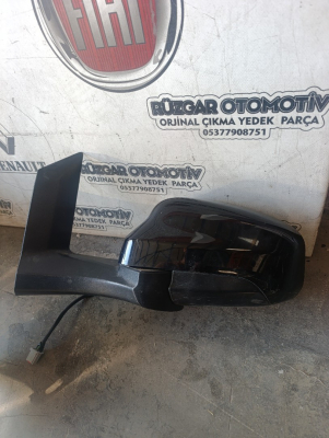 Et76-17683 Ford courier sol ayna
