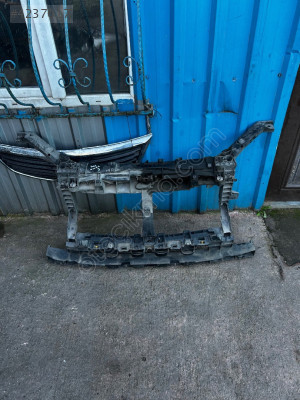 2020 trafic 3 ön panel dolu