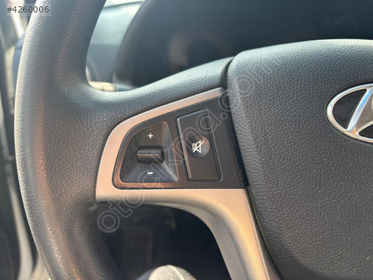 2012 Hyundai Accent Blue Ses Açma Kapama Tuşu