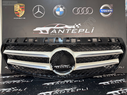 MERCEDES A SERİSİ W176 ÖN PANJUR 2012-2017 ÇIKMA ORİJİNAL