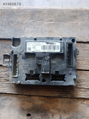 284B10447R Renault bcm