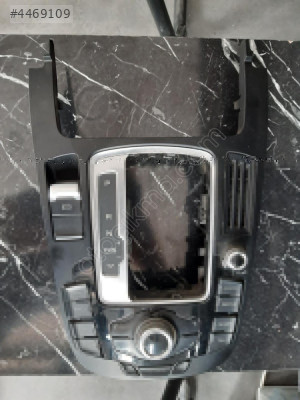 8T0919611 AUDİ A5 KLİMA KONTROL PANELİ