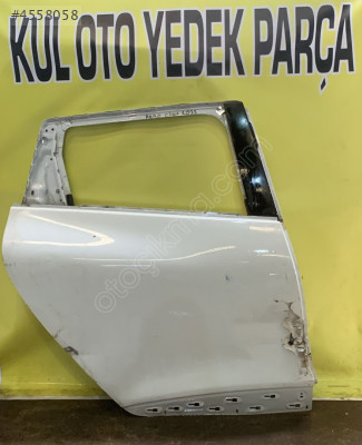 renault clio 4 sağ arka kapı