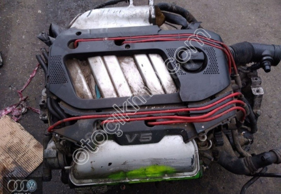 Bora V5 2.3 10v motor orjinal çıkma