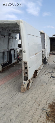 renault master 3 13 m3 kesme sağ yan duvar sacı