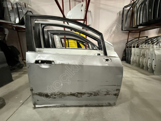 HONDA JAZZ ÇIKMA ORJİNAL SAĞ ÖN KAPI BD1