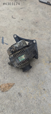 Toyota Corolla şarj dinamosu