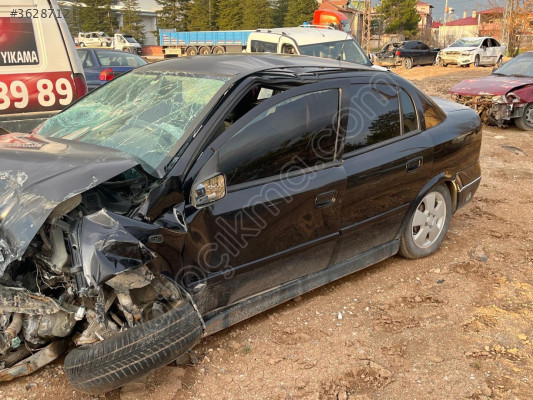 Opel Astra G sol ön kapı