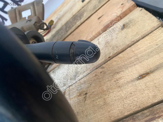 Renault Clio 2 Silecek Kolu Hatasız Orjinal Çıkma