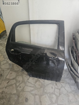 Fiat punto çıkma sağ arka kapı