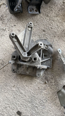 RENAULT CLİO 3 MOTOR KULAĞI ASEL OTO