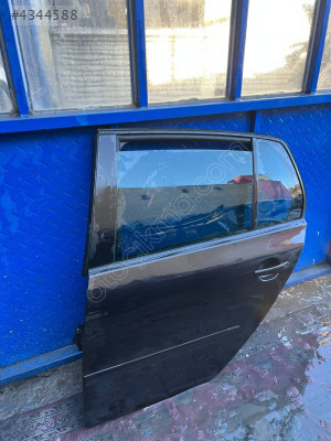 VOLKSWAGEN GOLF 5 HATASIZ SOL ARKA KAPI