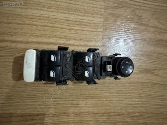 Citreon c4 sol cam düğmesi orjinal
