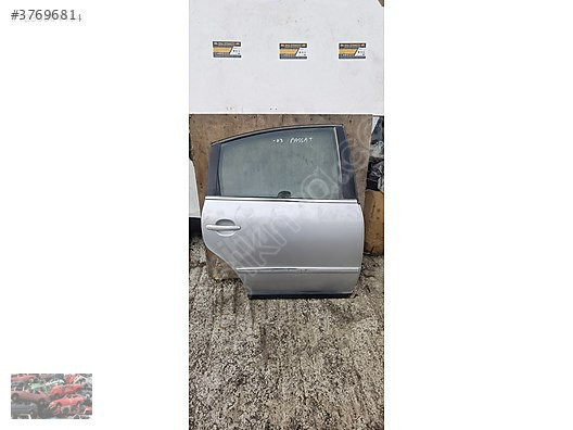 VOLKSWAGEN PASSAT B5 SAĞ ARKA KAPI