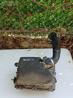 Opel vectra c hava filtre kutusu