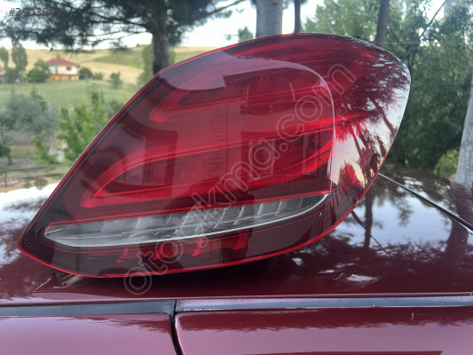 MERCEDES W205 C SERİSİ ORİJİNAL SAĞ STOP