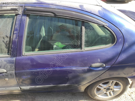 RENAULT MEGANE-1 ÇIKMA SOL ARKA DOLU KAPI