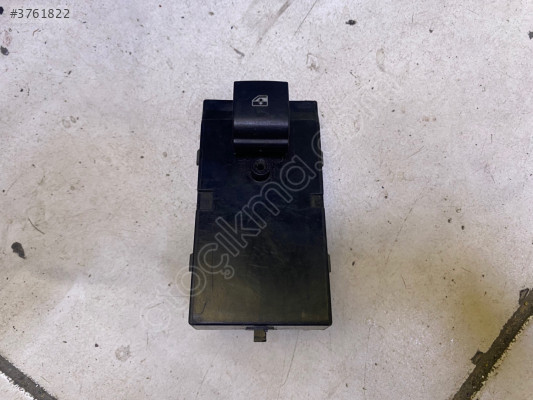 OPEL ASTRA J SAĞ ÖN CAM DÜĞMESİ ÇIKMA 13301886 CANCAN OPEL