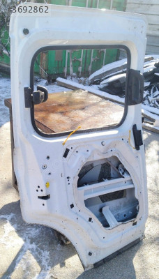 FORD COURİNER SOL SÜRGOLÜ KAPI ÇIKMA ÇEVİK OTOMOTİV