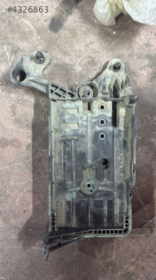 2020 VW GOLF ÇIKMA ORJİNAL GARANTİLİ AKÜ ALTI