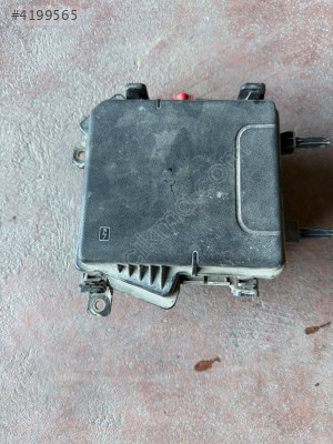 Renault Fluence Sigorta Kutusu