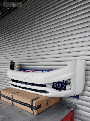 VW AMAROK 2018 BEYAZ ÖN TAMPON-DÜZCE ÇIKMA